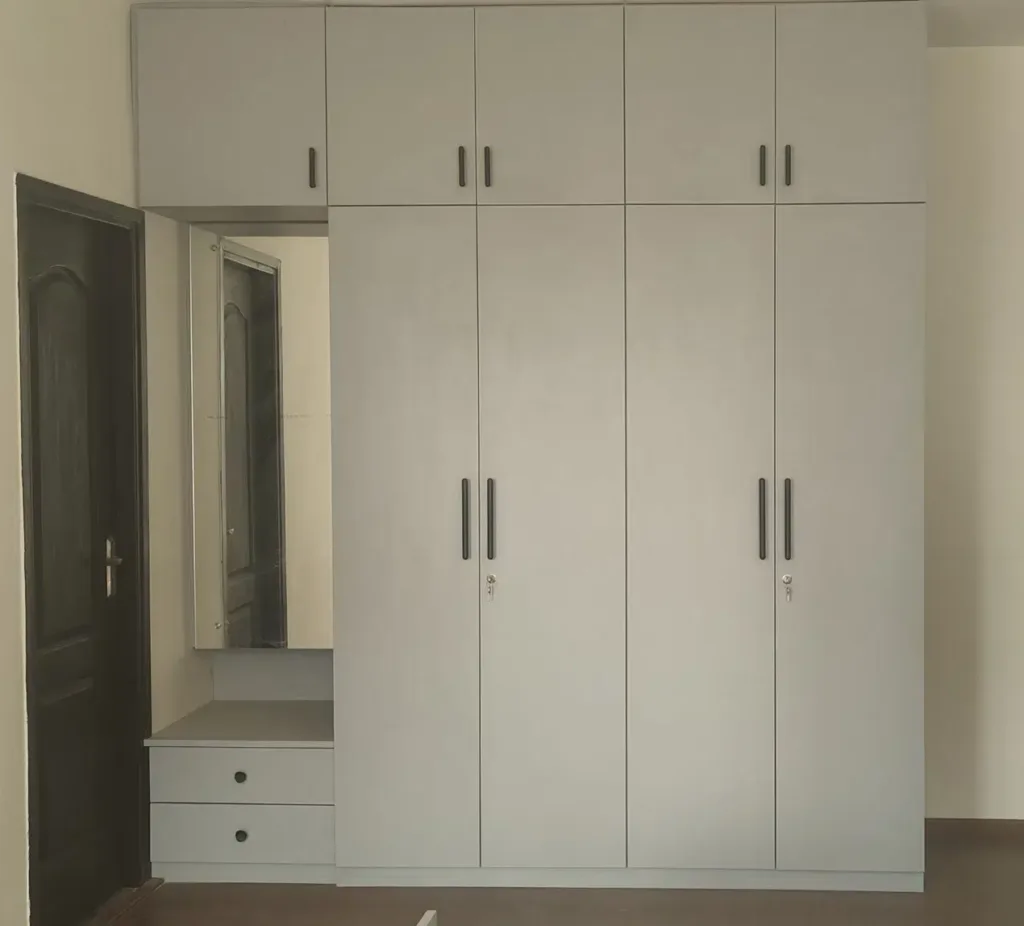 wardrobe project image work done at gurugram